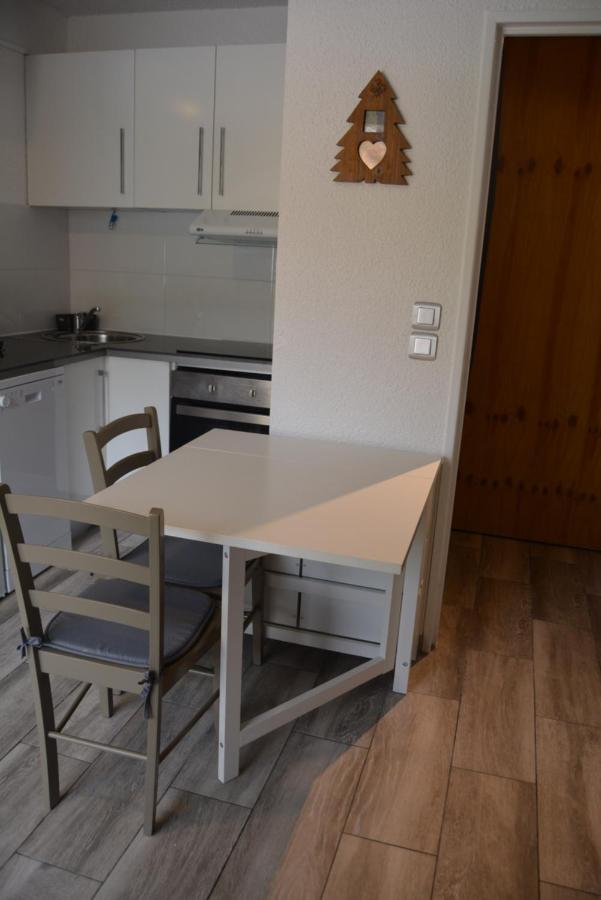 Studio Marmotte Font-Romeu 4 Personnes Avec Balcon Residence Val Soleil Entierement Renove En Juin 2021 Place De Parking & Wifi Gratuit , Draps & Serviettes De Toilettes Non Inclus, Sabanas Y Toallas No Incluidos Exterior foto