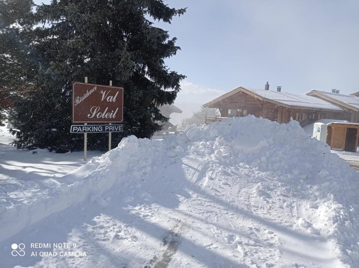 Studio Marmotte Font-Romeu 4 Personnes Avec Balcon Residence Val Soleil Entierement Renove En Juin 2021 Place De Parking & Wifi Gratuit , Draps & Serviettes De Toilettes Non Inclus, Sabanas Y Toallas No Incluidos Exterior foto